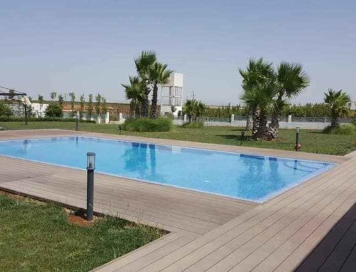 Villa avec piscine en location journalière près de Meknes