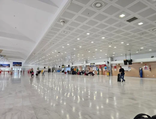 ✈️ Almería Airport (LEI): Your Gateway to Andalusia’s Sunny Coast