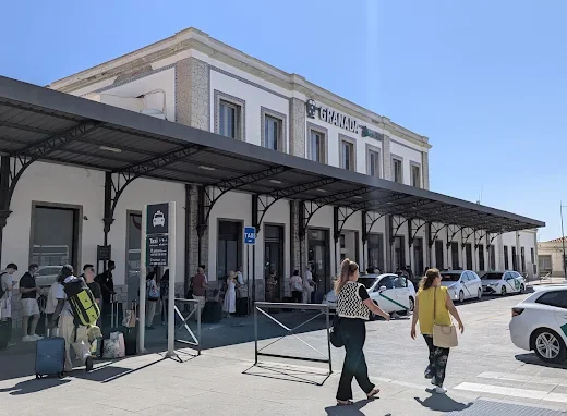 La gare ferroviaire de Grenade