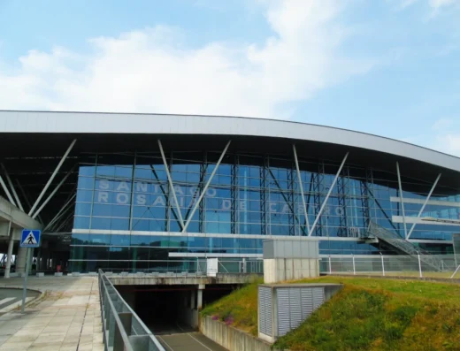 Aéroport de Saint-Jacques-de-Compostelle – Rosalía de Castro (SCQ)